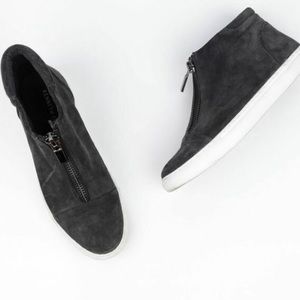 Kenneth Cole Kayla Front Zip Suede Sneaker